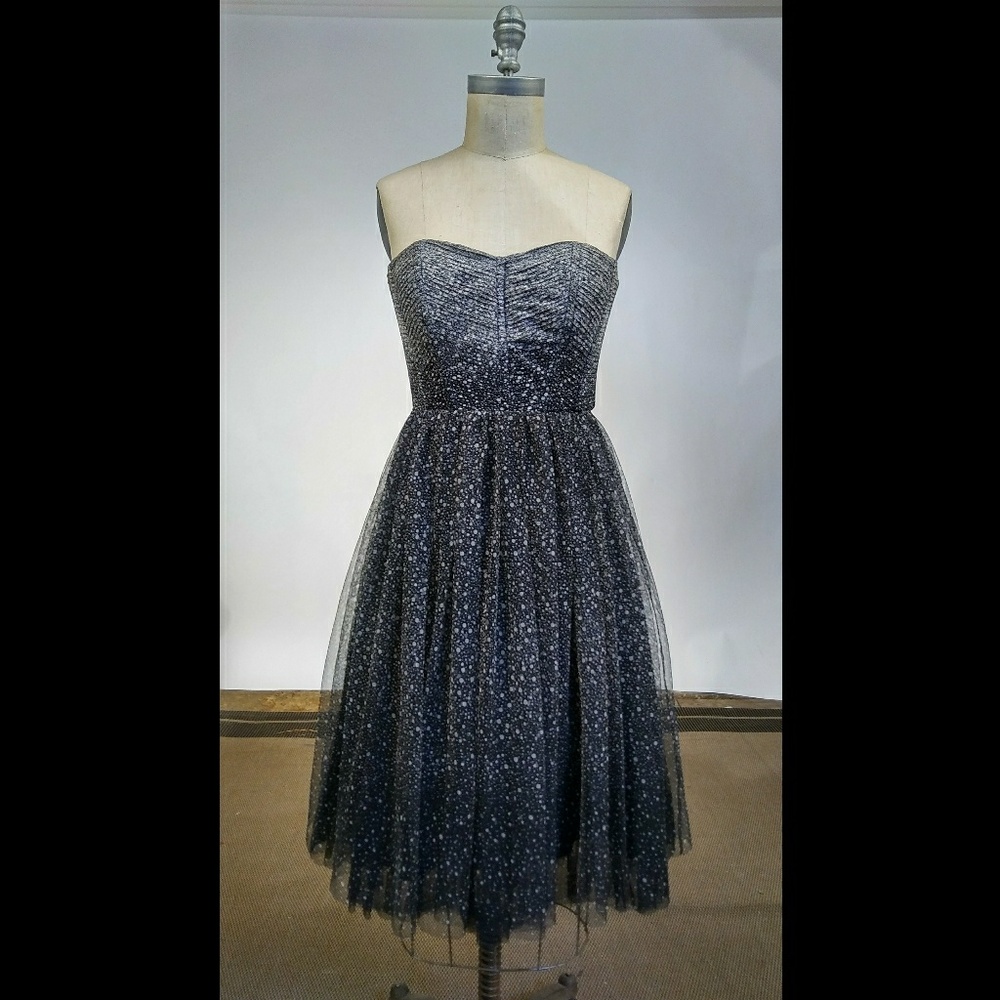 BCBG Maxazria Dot Tulle Party Strapless Dress SZ 4